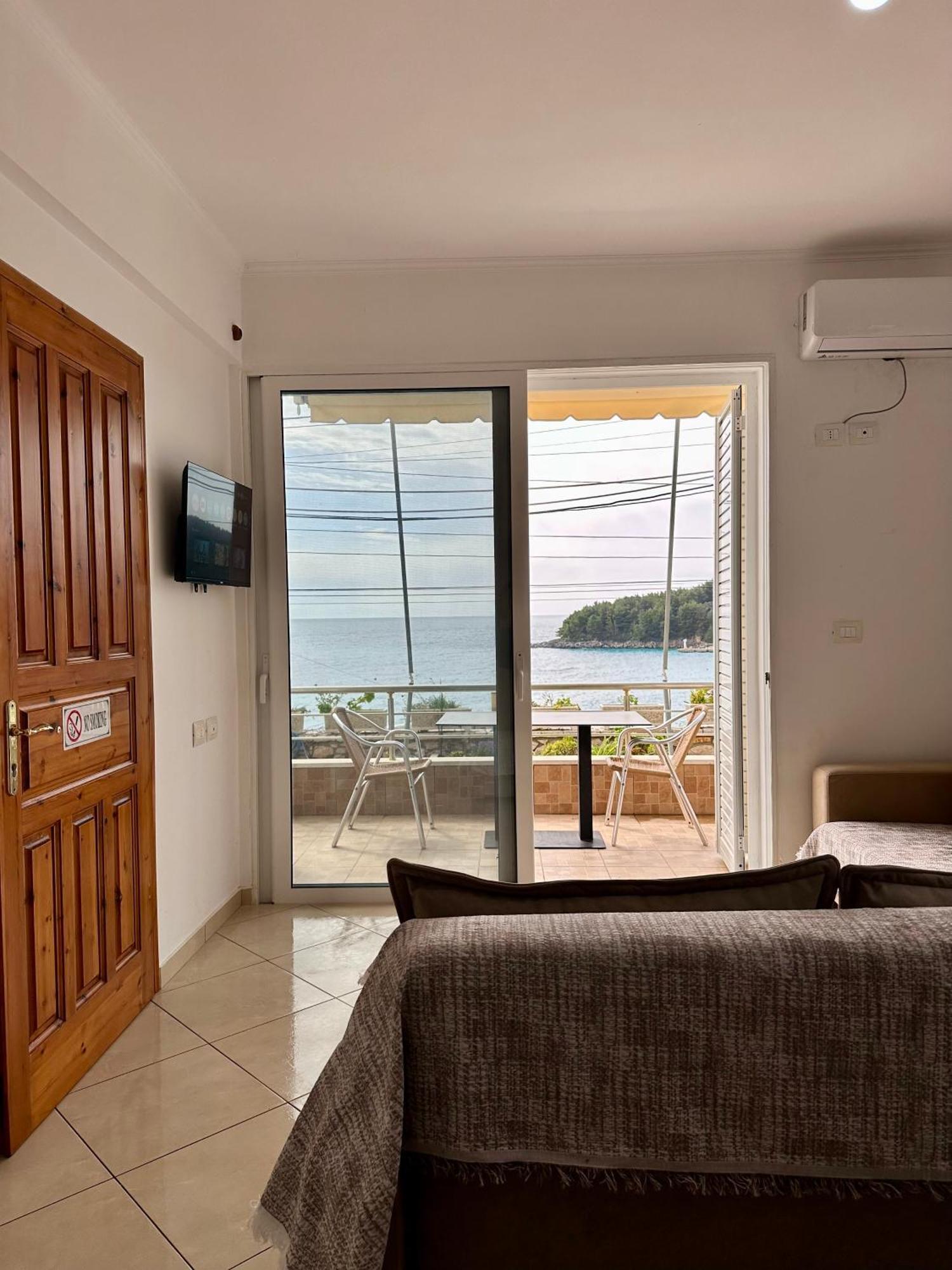 Fane'S Apartments Himara Kültér fotó
