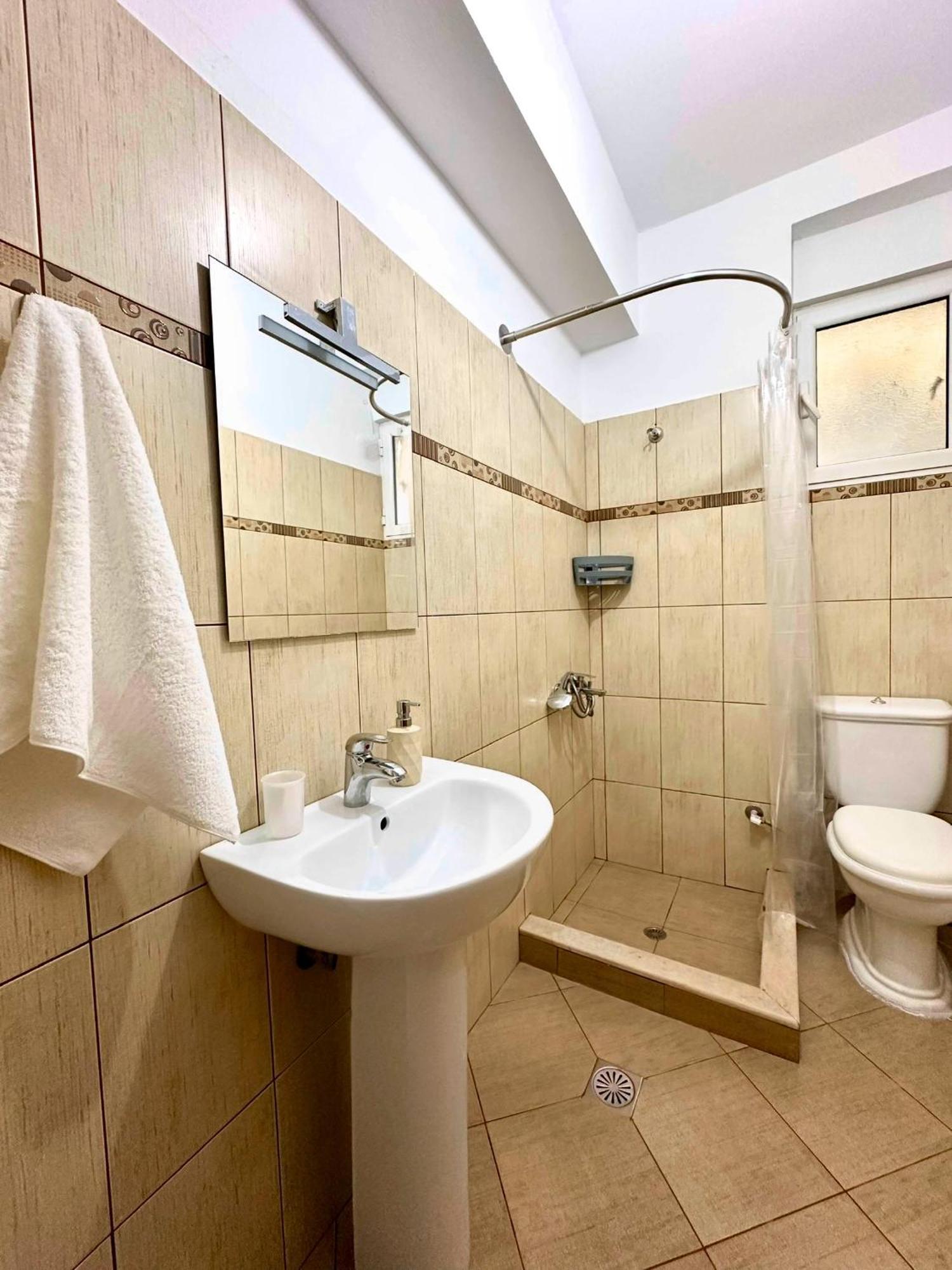 Fane'S Apartments Himara Kültér fotó
